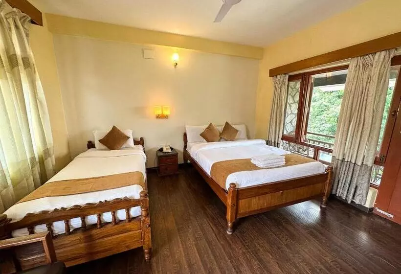 هتل Lake View Resort