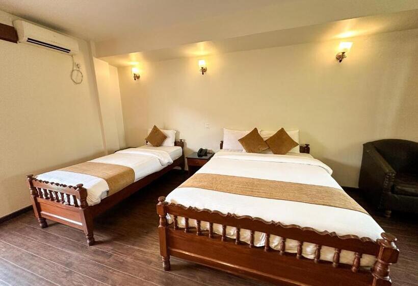 هتل Lake View Resort