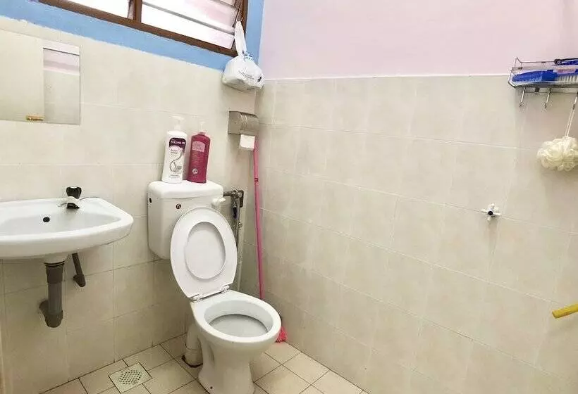 Hotelli Sakura 2 Homestay Kampar