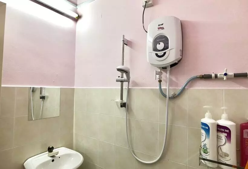 Hotelli Sakura 2 Homestay Kampar
