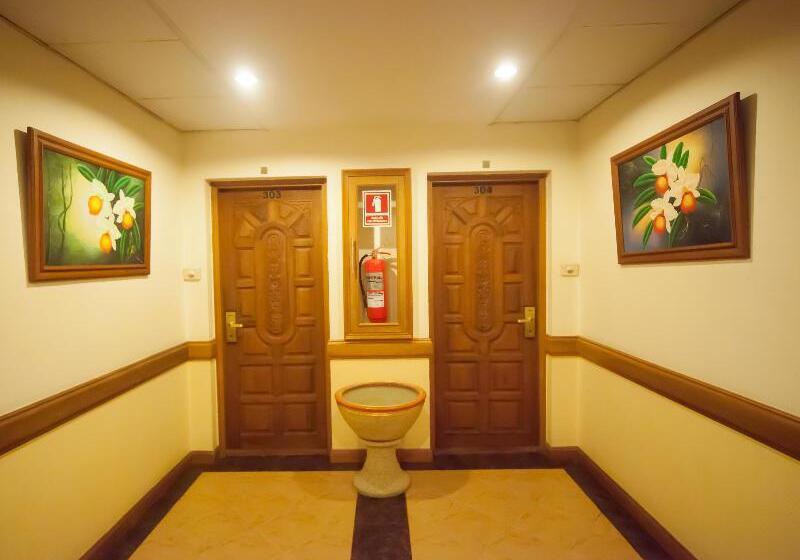 Otel Seaview Sriracha