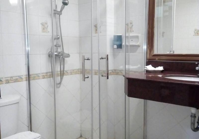 Otel Seaview Sriracha