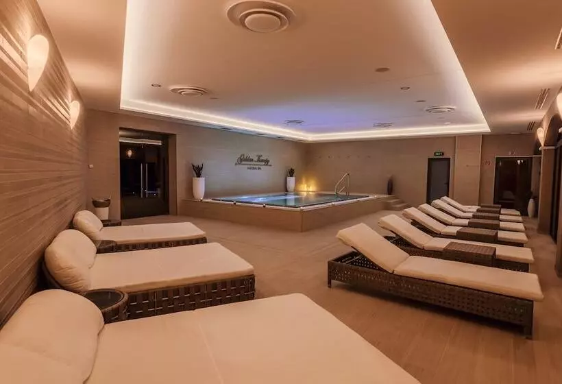 Villa Plaza Boutique Hotel & Spa