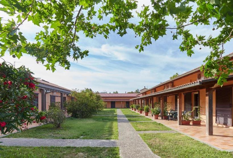 Borgo San Antonio & Borgo San Giuseppe By La Principina