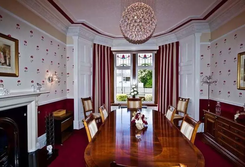 Muirholm Bed & Breakfast