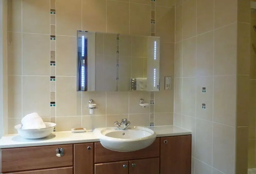 Muirholm Bed & Breakfast