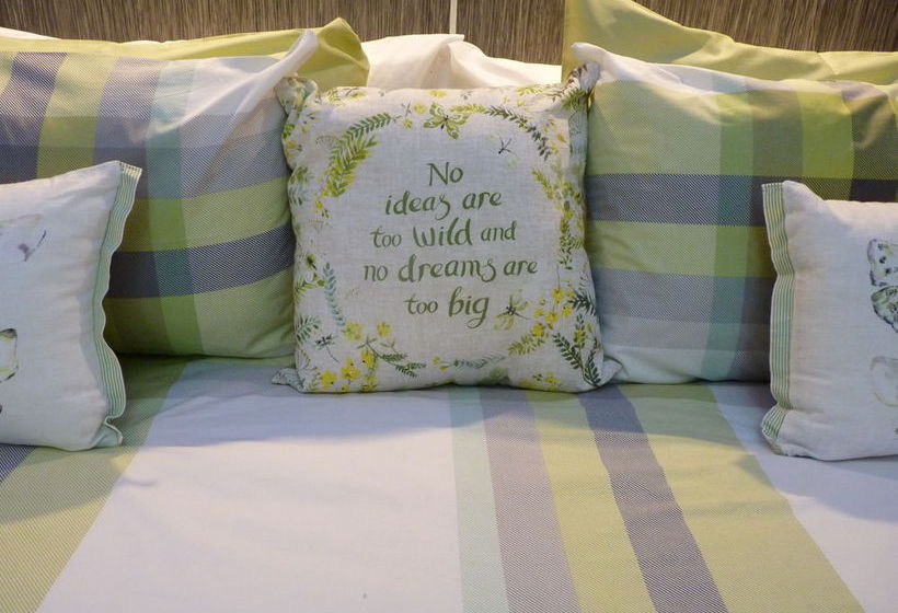 Muirholm Bed & Breakfast