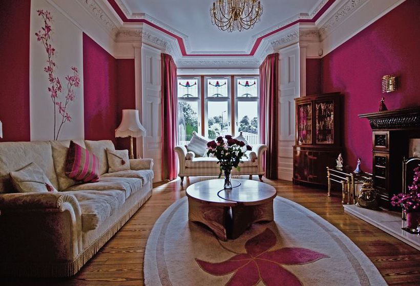 Muirholm Bed & Breakfast