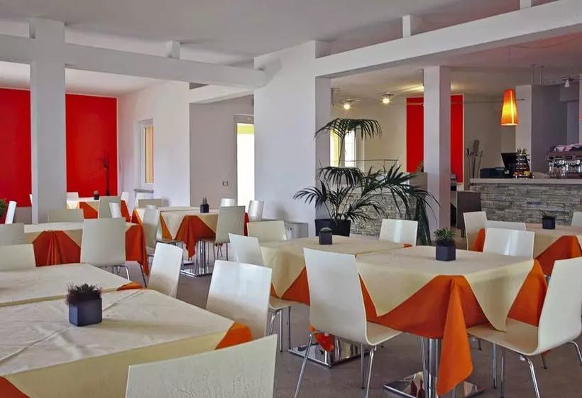 June Stay Lake Garda