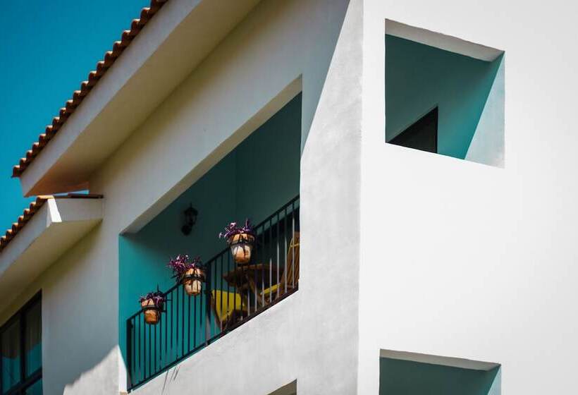 San Trópico Boutique Hotel & Peaceful Escape