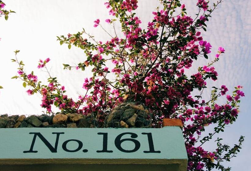 San Trópico Boutique Hotel & Peaceful Escape