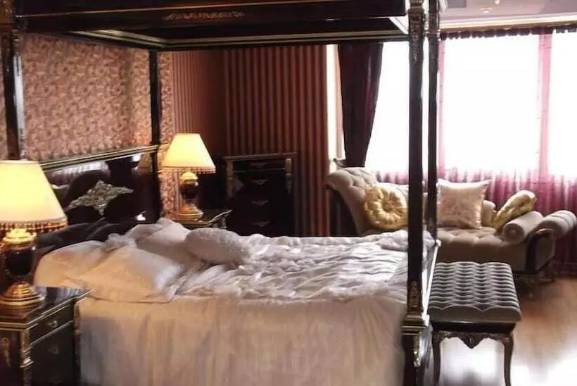 Sanitas Thermal Suites Hotel & Spa