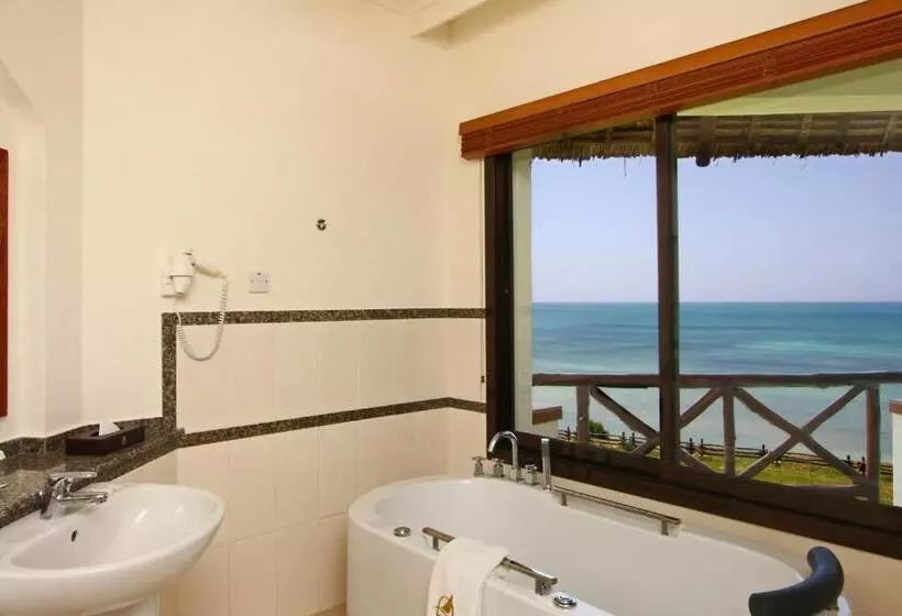 Sea Cliff Resort & Spa