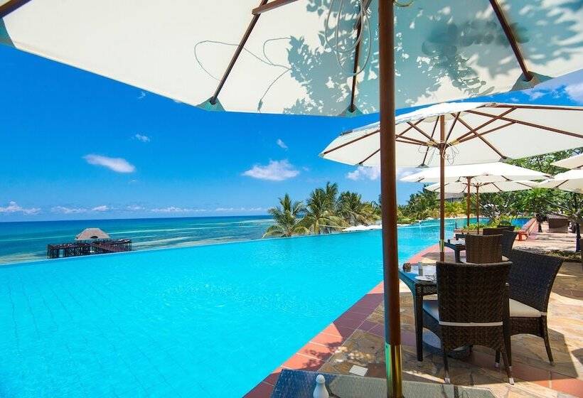 Sea Cliff Resort & Spa