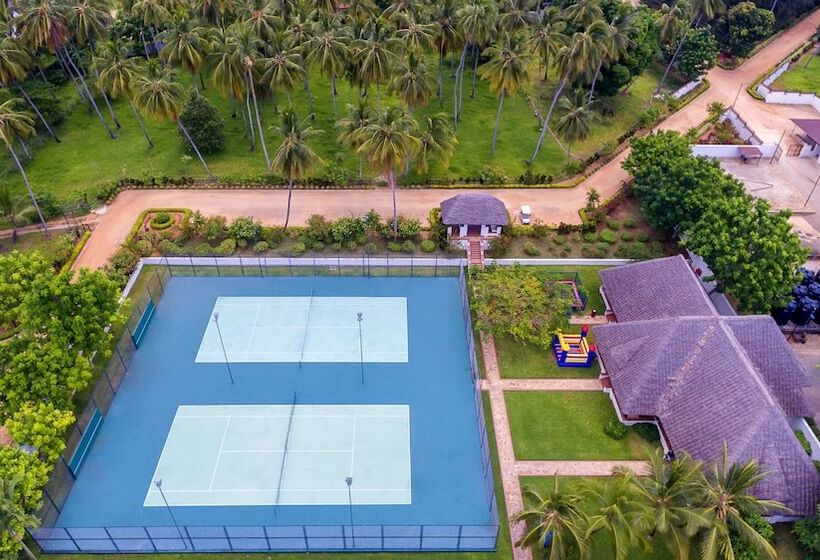 Sea Cliff Resort & Spa