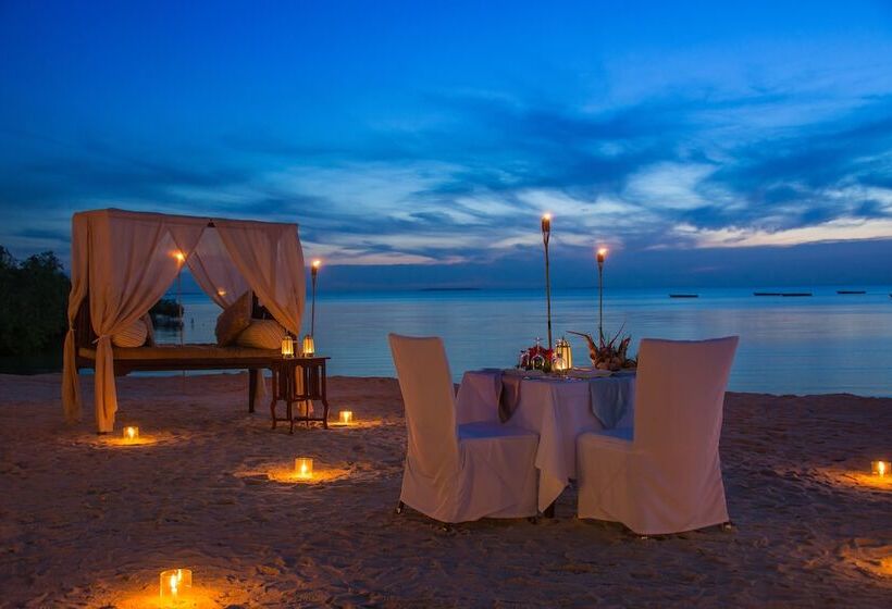 Sea Cliff Resort & Spa