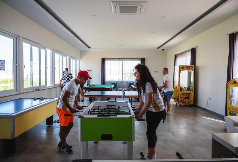 The Lumos Deluxe Resort Hotel & Spa