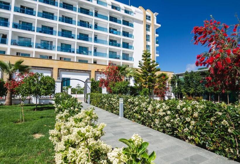 The Lumos Deluxe Resort Hotel & Spa