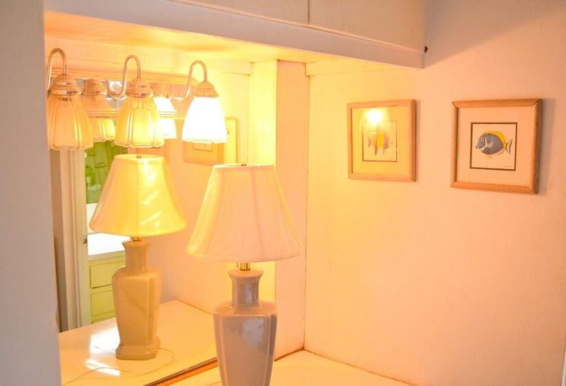 Garden Beach Studios At Montego Bay Club