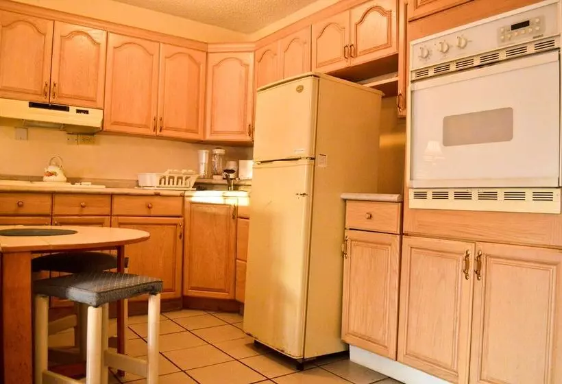 Garden Beach Studios At Montego Bay Club