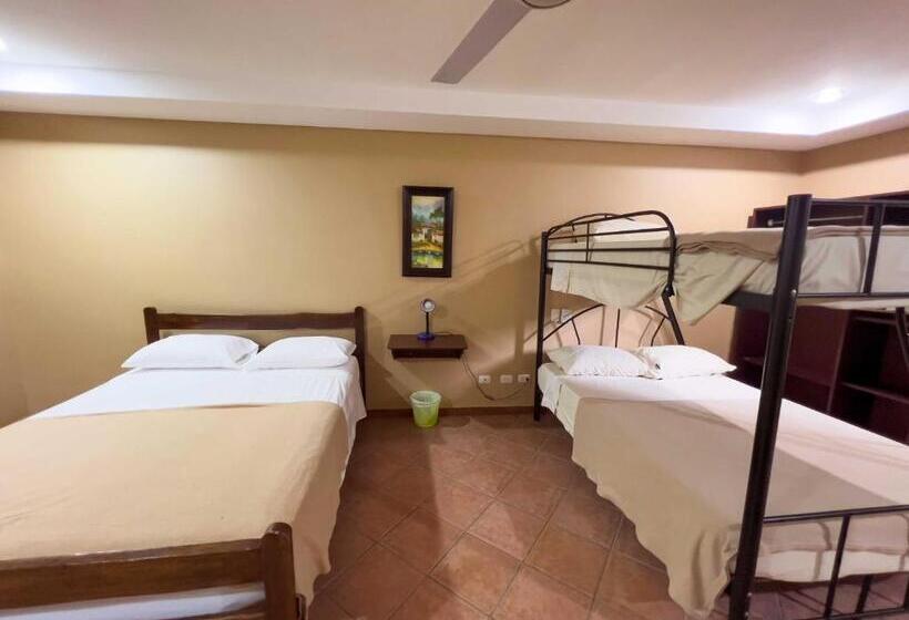 فندق Belen Suites