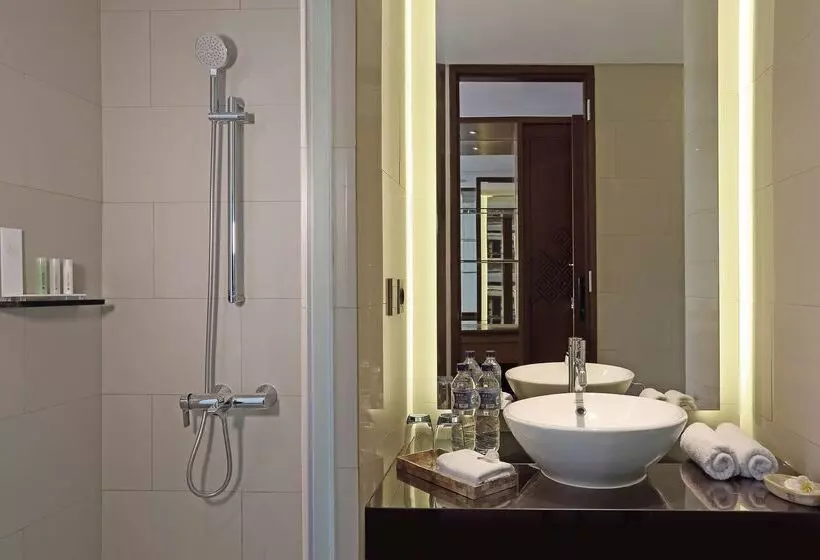 ホテル Golden Tulip Jineng Resort Bali