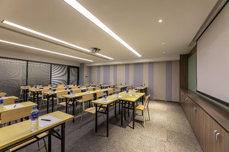 호텔 Hanting  Rugao Anding Plaza