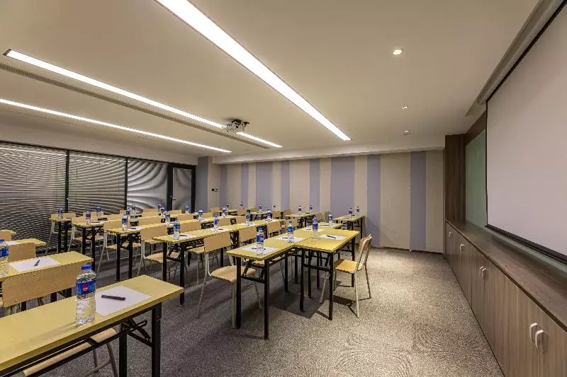 ホテル Hanting  Rugao Anding Plaza