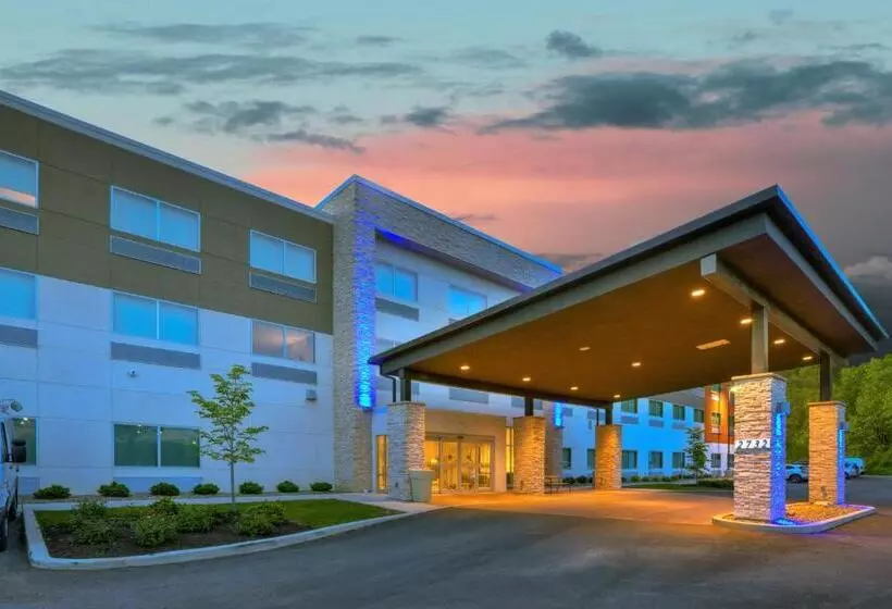 ホテル Holiday Inn Express & Suites New Castle, An Ihg