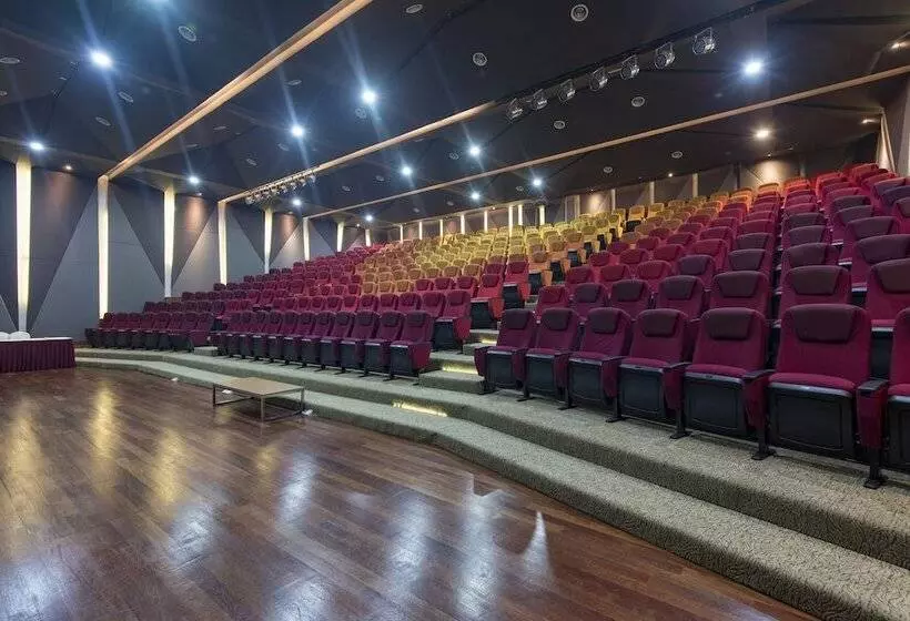 Hotelli Holiday Villa Johor Bahru City Centre