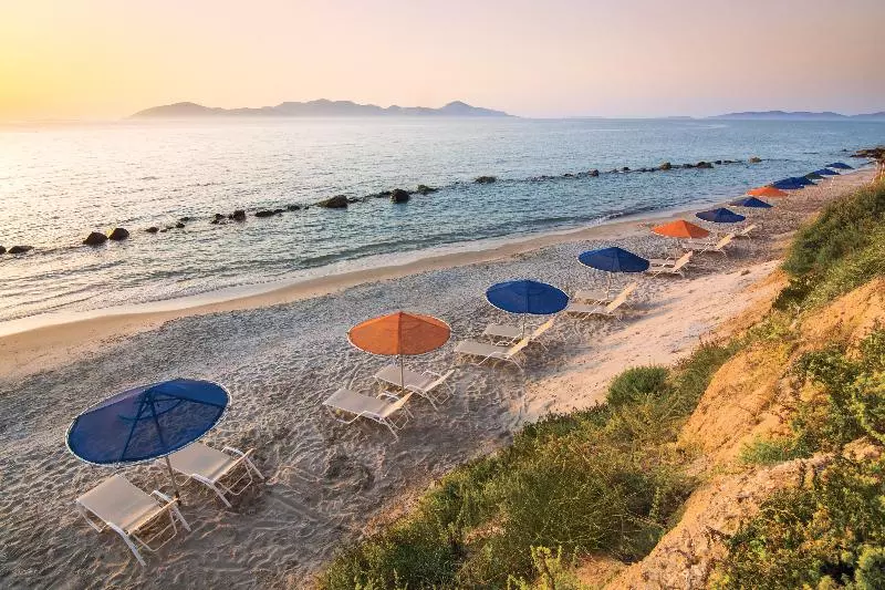 ホテル Kouros Palace