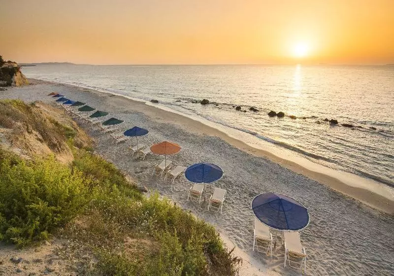 ホテル Kouros Palace