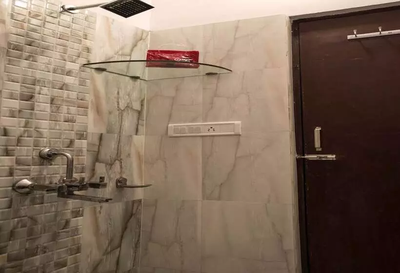 ホテル Oyo Rooms Ranthambore Road