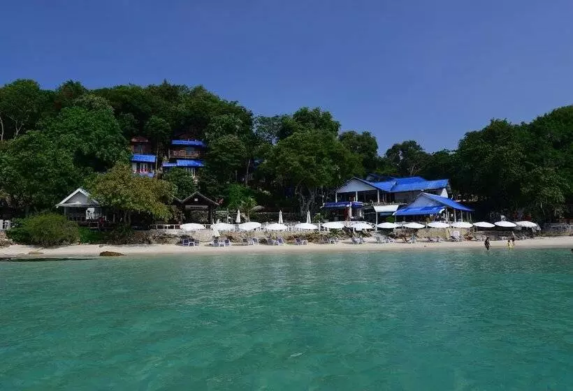 هتل Sangthian Beach Resort