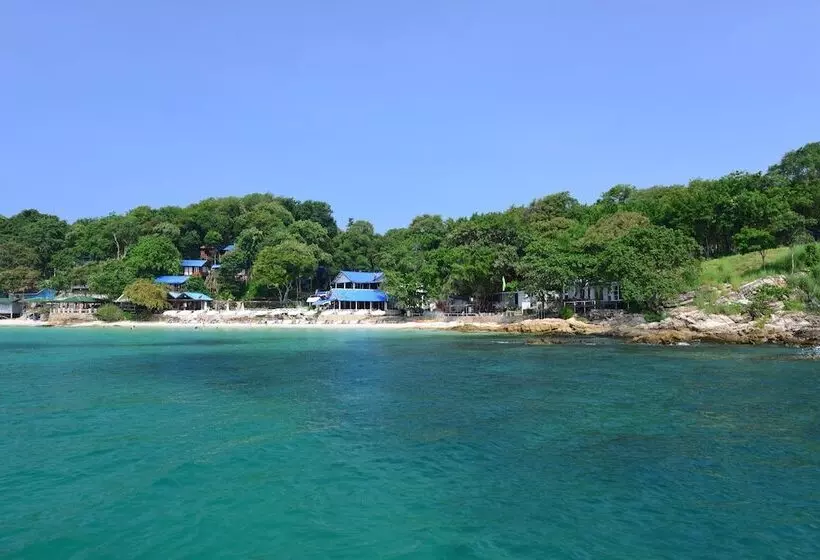 هتل Sangthian Beach Resort