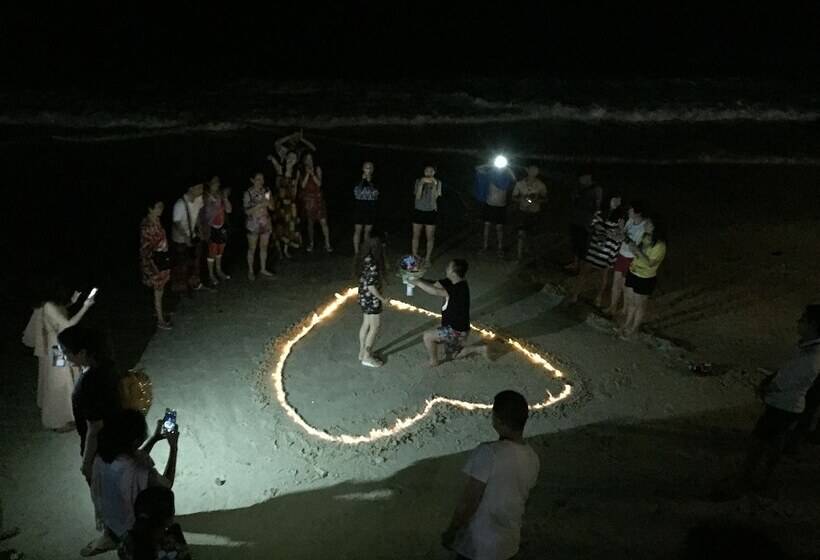 בית מלון כפרי Sangthian Beach Resort