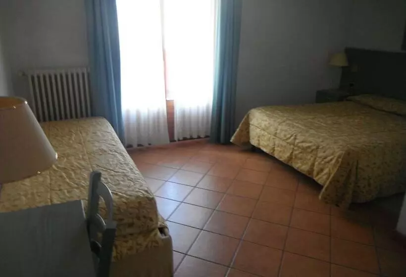 هتل Villa Rina