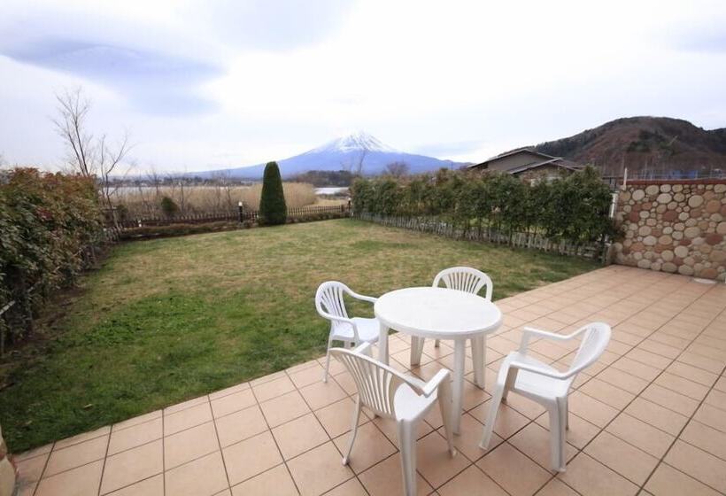 Kawaguchiko Urban Resort Villa