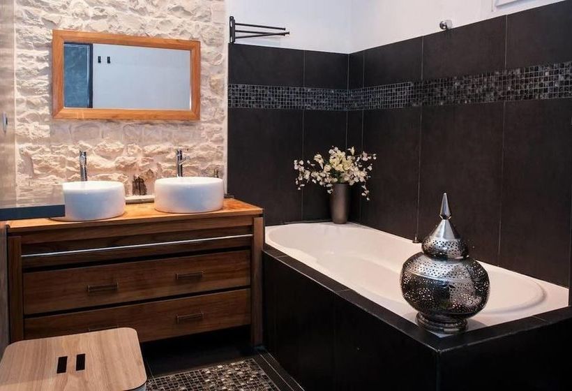 膳宿费 La Parenthèse Enchantée