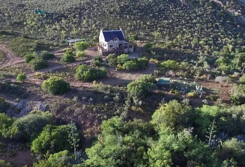 Majatalo Oaksrest Vineyards Guest Farm