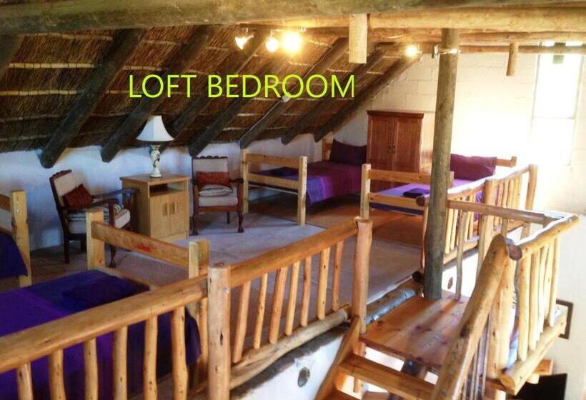 펜션 Oaksrest Vineyards Guest Farm