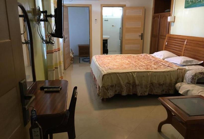 پانسیون Les Aigrettes