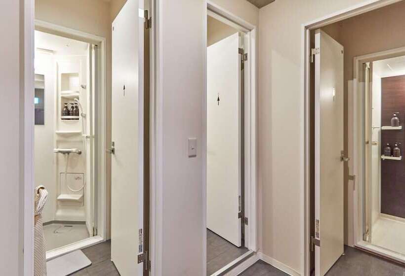 Tora Hotel Asakusa Hostel