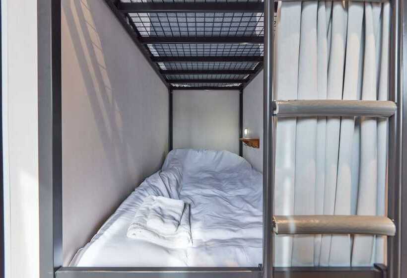 Tora Hotel Asakusa Hostel