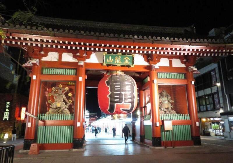 Tora Hotel Asakusa Hostel