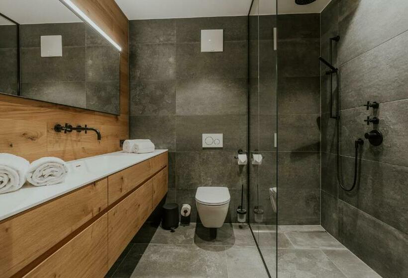 تختخواب و صبحانه Almrausch Boutique Chalet