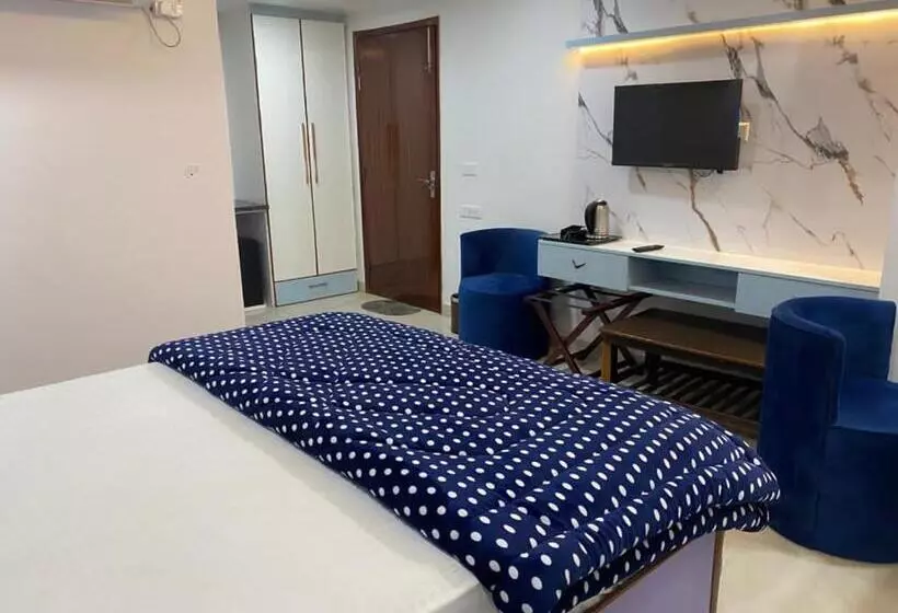 ホテル Noida Dreams 144