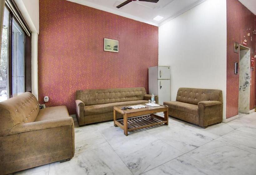 Hotel Oyo Flagship 81419 Ss Palace