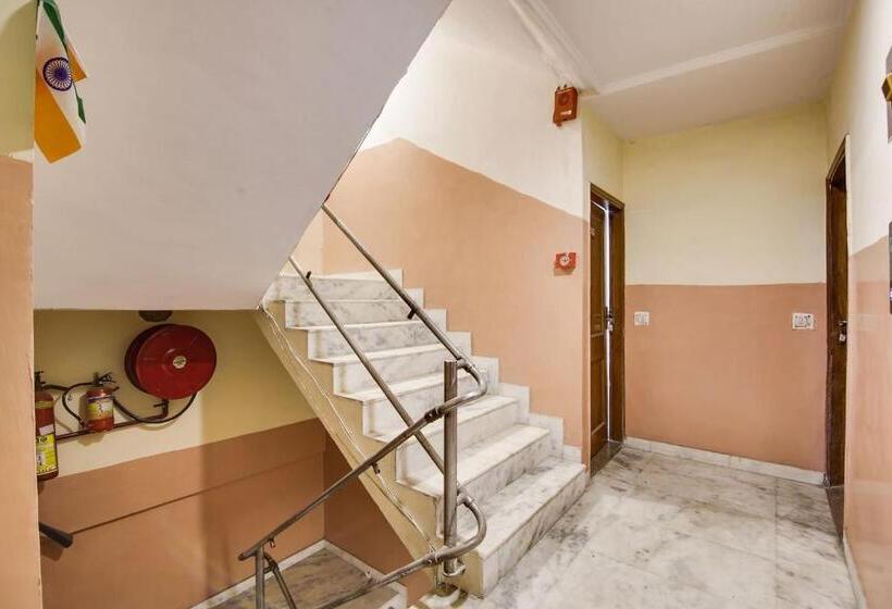 Hotel Oyo Flagship 81419 Ss Palace