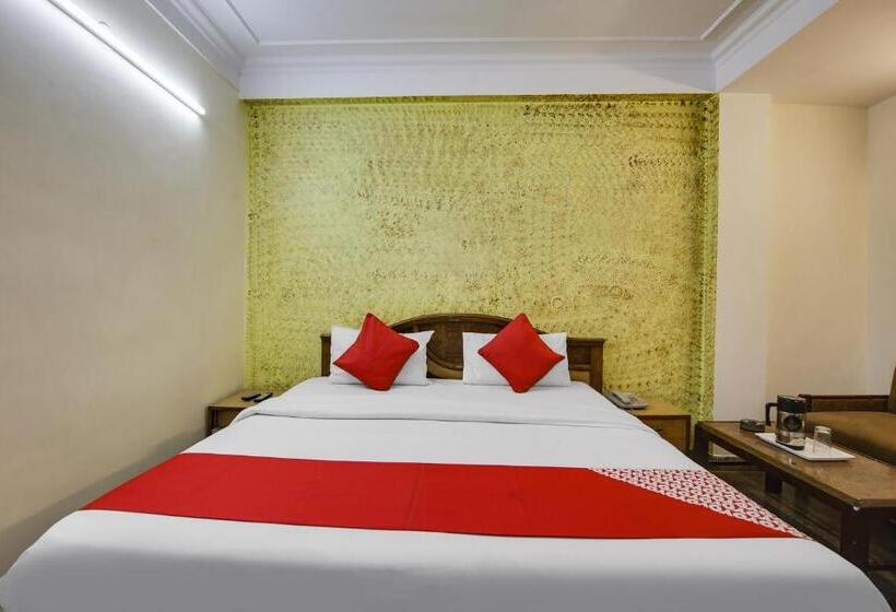 Hotel Oyo Flagship 81419 Ss Palace